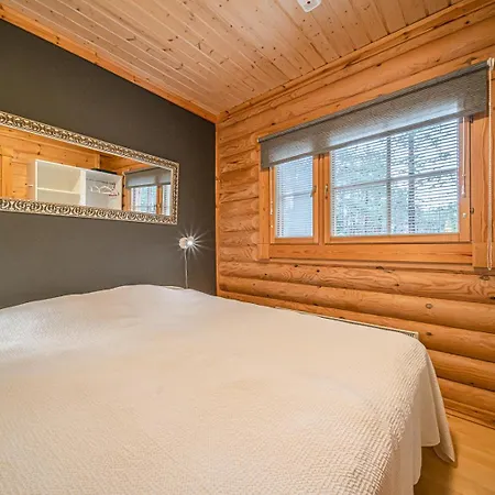 Holiday home Levillas Kaetkaenkuja 2b